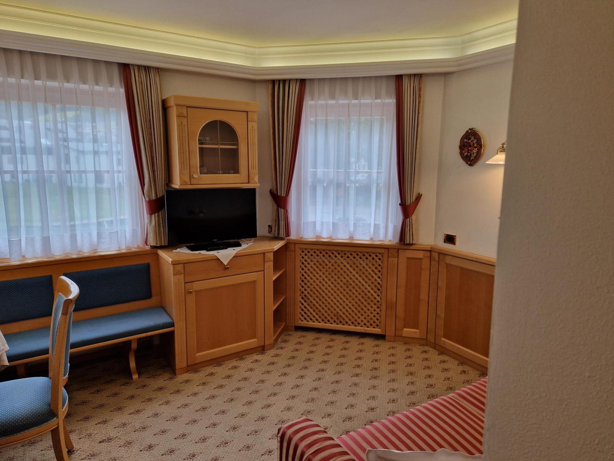 Residence Ciastel Ortisei Extérieur photo