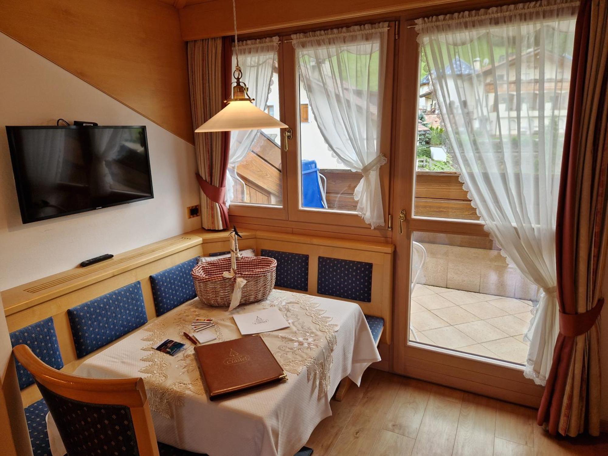 Residence Ciastel Ortisei Extérieur photo